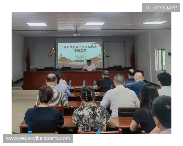 翰林镇党委书记谢文博强调排球运动助力乡村振兴与发展凝聚力的重要作用 翰林镇党委书记谢文博强调排球运动助力乡村振兴与发展凝聚力的重要作用